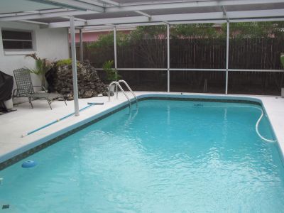 Cost of Pool Deck Resurfacing — Cost of Pool Deck Resurfacing